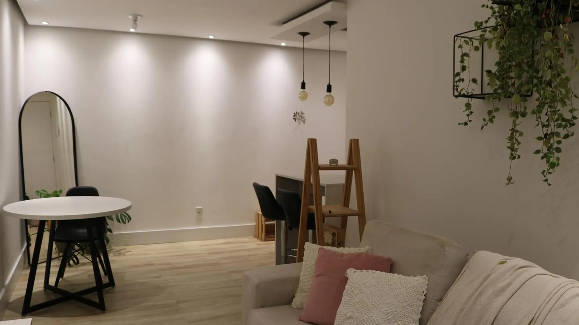 Daire Apto Aconchegante No Ultimo Andar, Condo Com Infra Sao Paulo